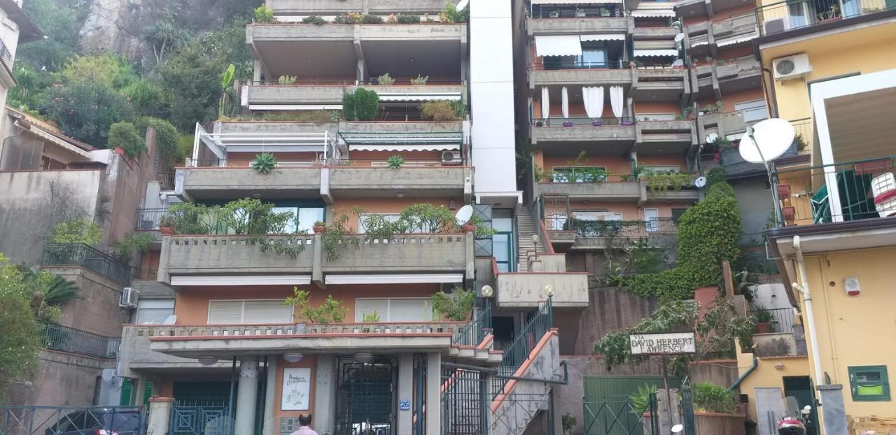 Joy Apartment Taormina Buitenkant foto