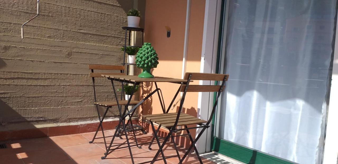 Joy Apartment Taormina Buitenkant foto